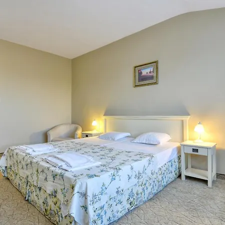 Alekta - Free Parking Hotel