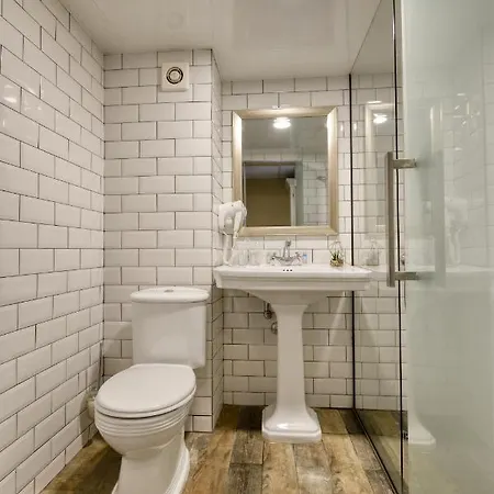 فندق Alekta - Free Parking 3*