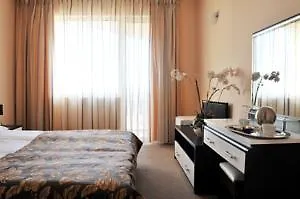 Alekta Hotel 3*