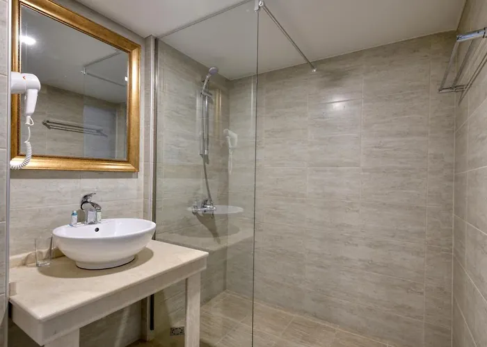 Alekta - Free Parking 酒店 瓦爾納