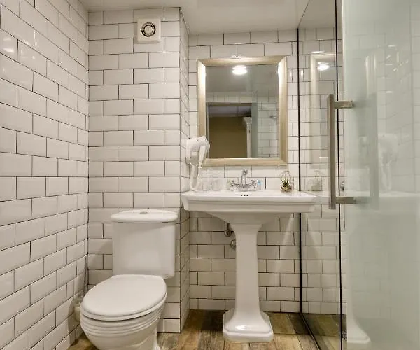 酒店 Alekta - Free Parking 3*