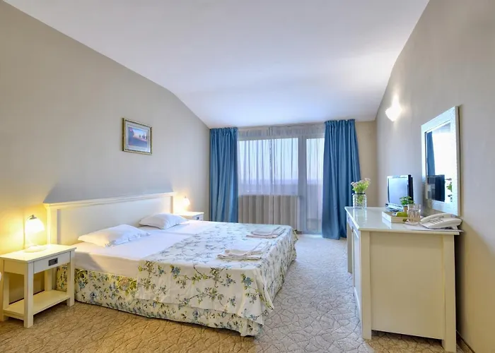 Alekta - Free Parking 3* 瓦爾納