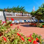 Hotel Alekta - Free Parking 3*