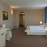 Alekta - Free Parking Hotel