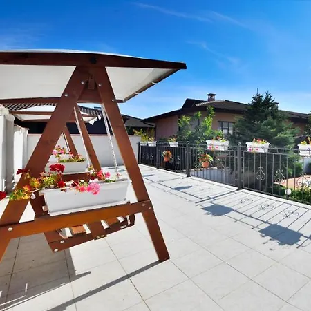 Alekta - Free Parking Hotel Warna