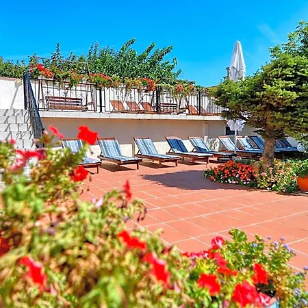 Hotel Alekta - Free Parking Warna