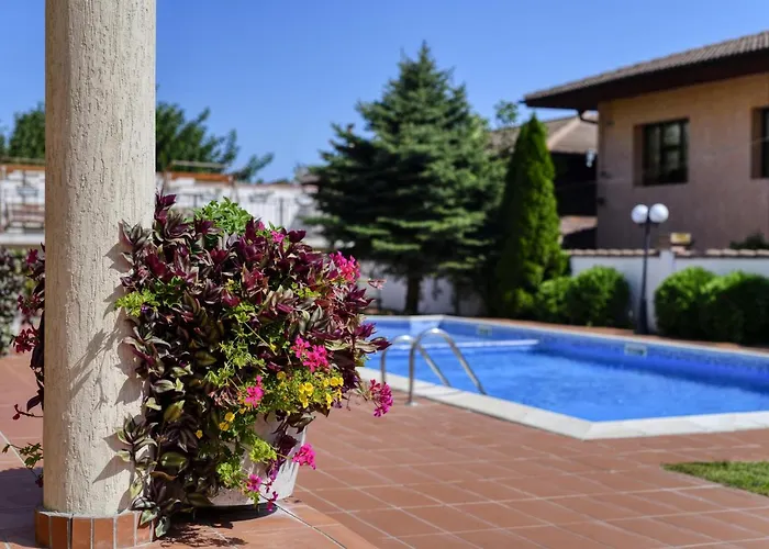 Hotel Alekta - Free Parking Varna