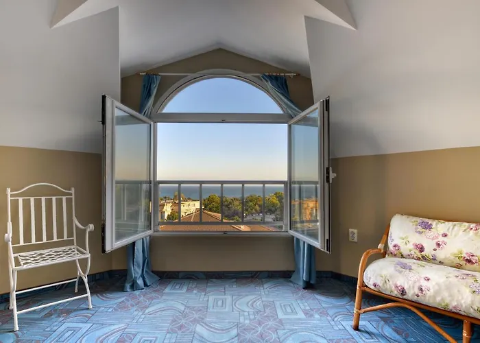 מלון Alekta - Free Parking