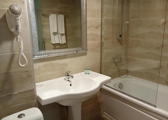 Alekta - Free Parking מלון